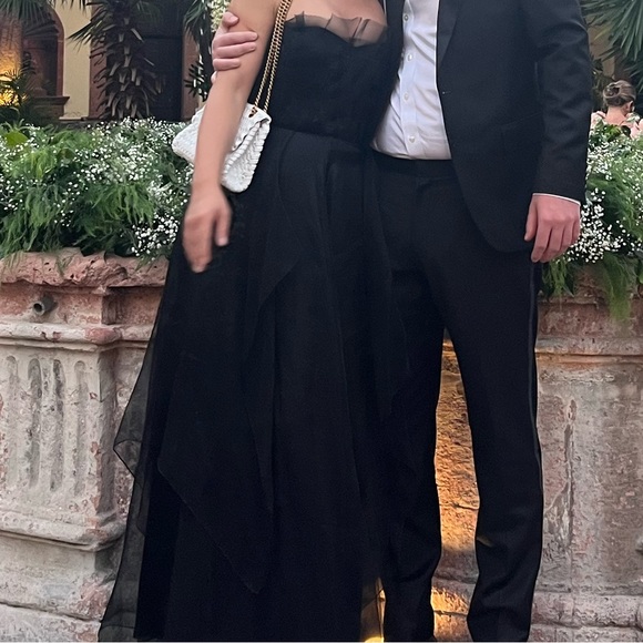 Morgan Le Fay Black silk Gown - Picture 2 of 2